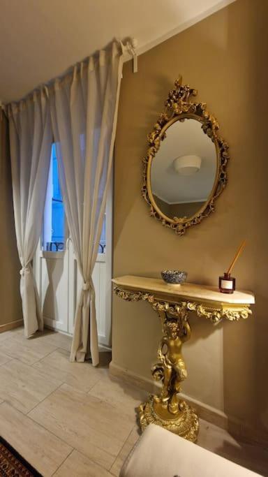 La Casa Tra I Caruggi Apartment Genoa Luaran gambar
